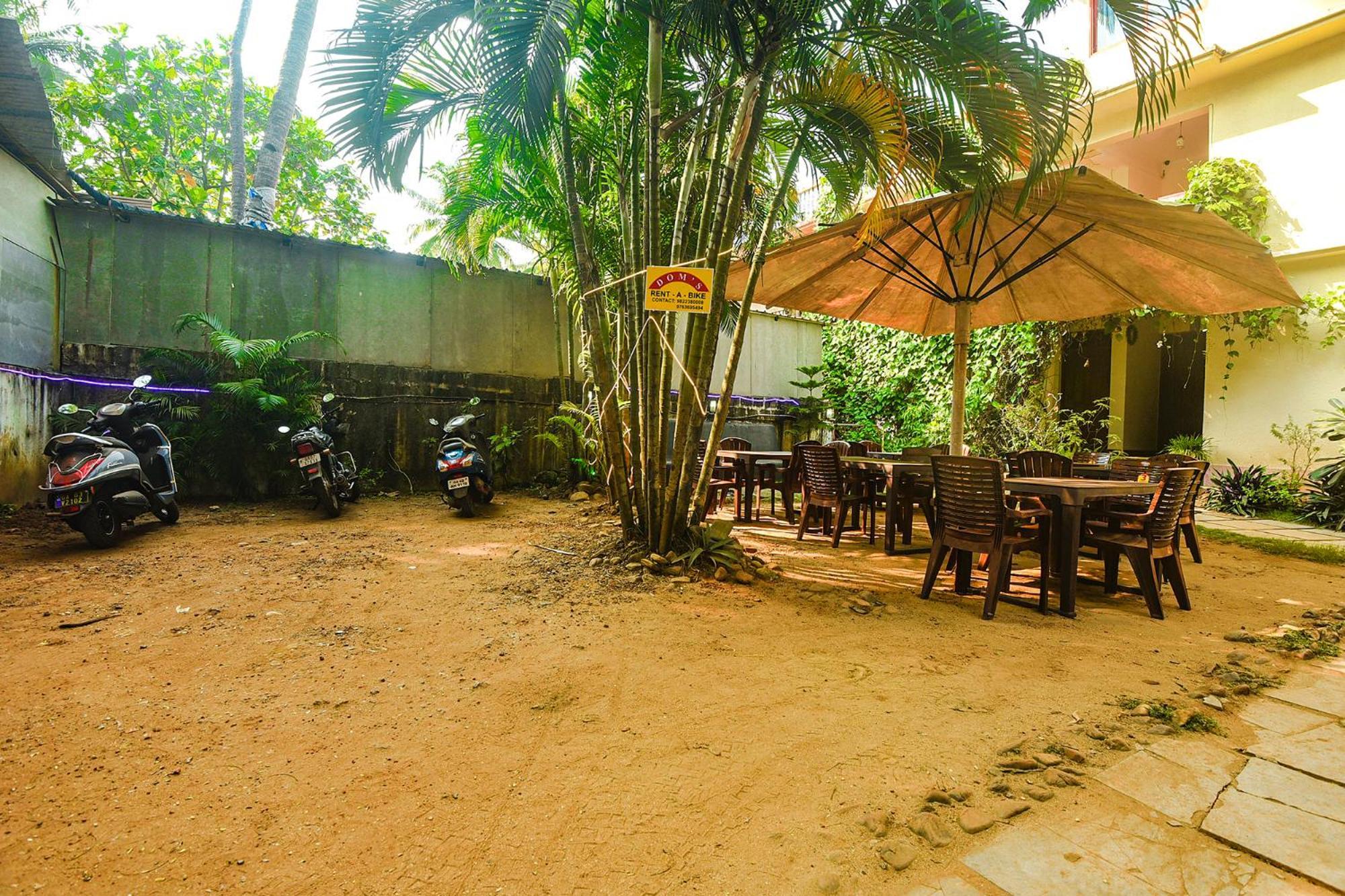 Fabexpress Stargaze Beach Anjuna Exterior photo